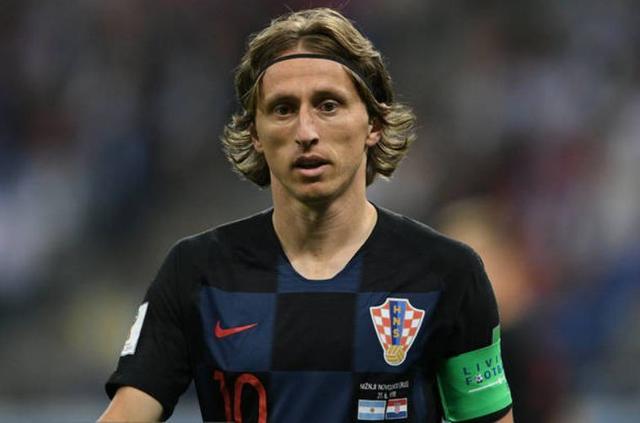 前意甲裁判：索扎不应该执法米兰德比，VAR的选择也有问题