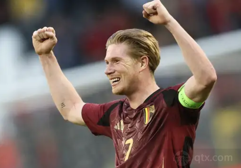 混团世界杯：日乒8-0瑞典，获六连胜，伊藤美诚让对手三局得10分